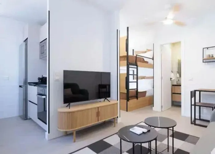 Cozy Studio 2B In Ciudad Lineal For 4 Pax - Zigia B
