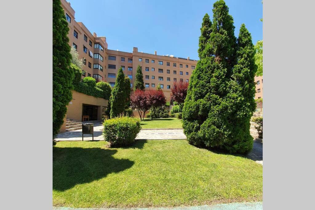 Precioso Estudio Conde Orgaz Apartamento Madrid