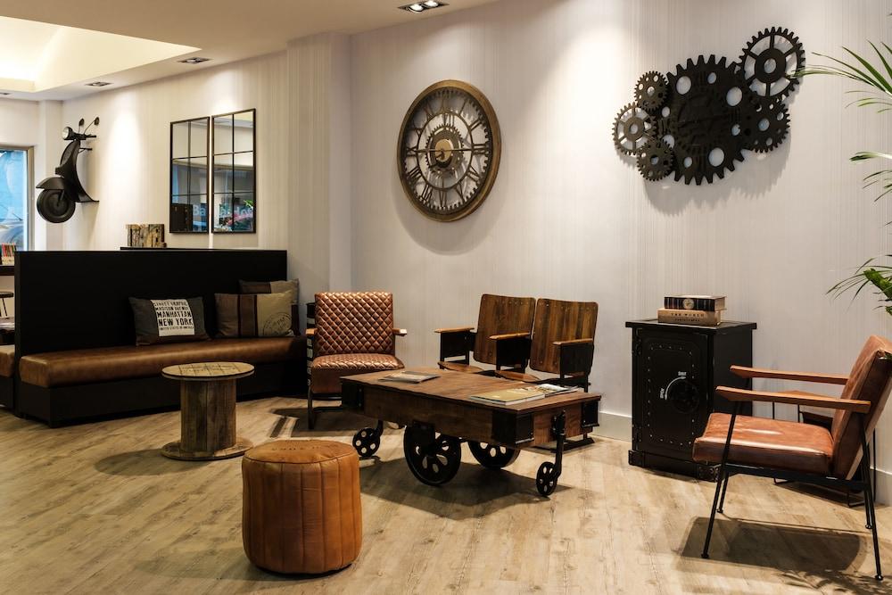 Clement Barajas Hotel Madri