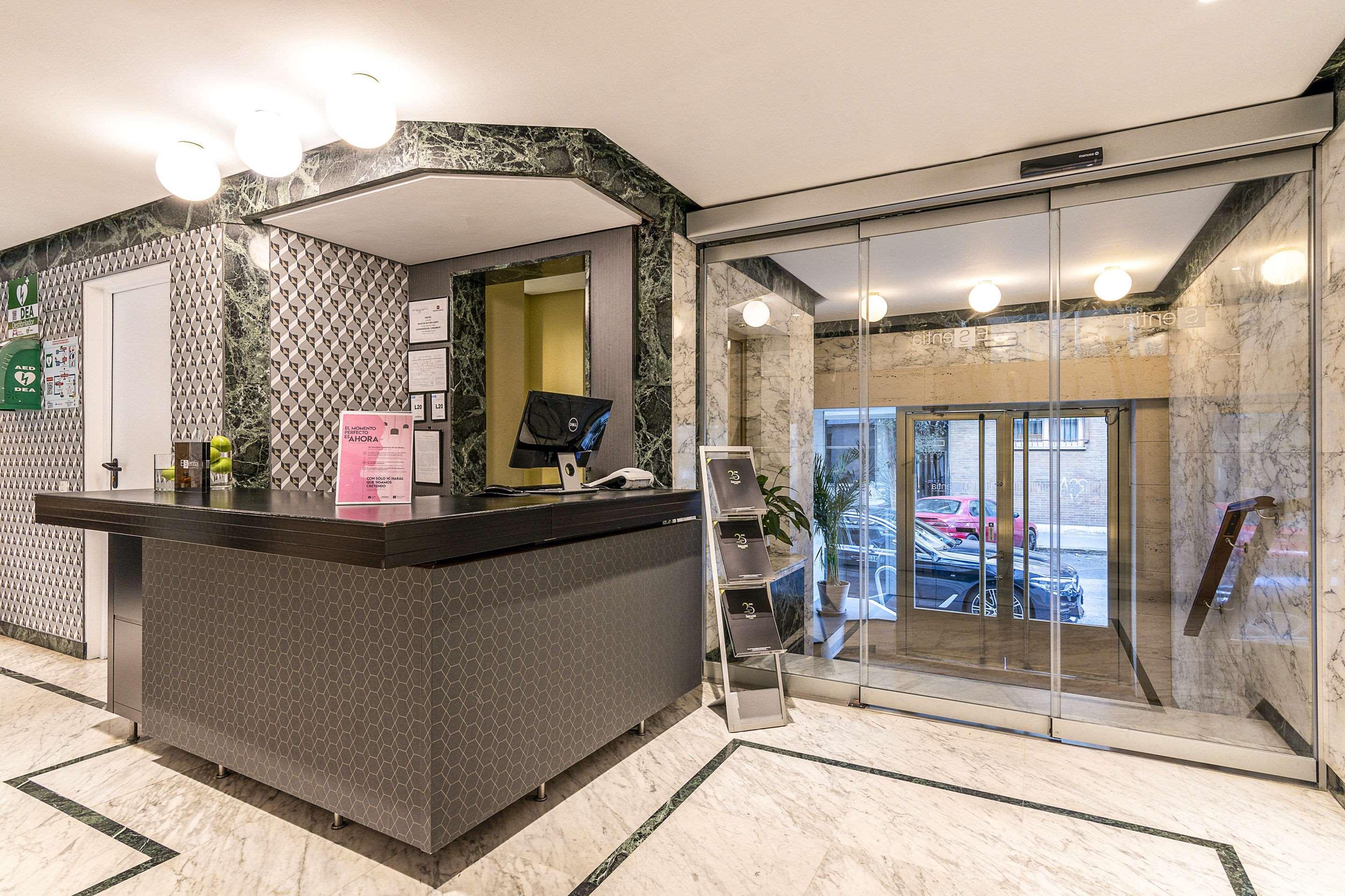 Sercotel Togumar Aparthotel 3*