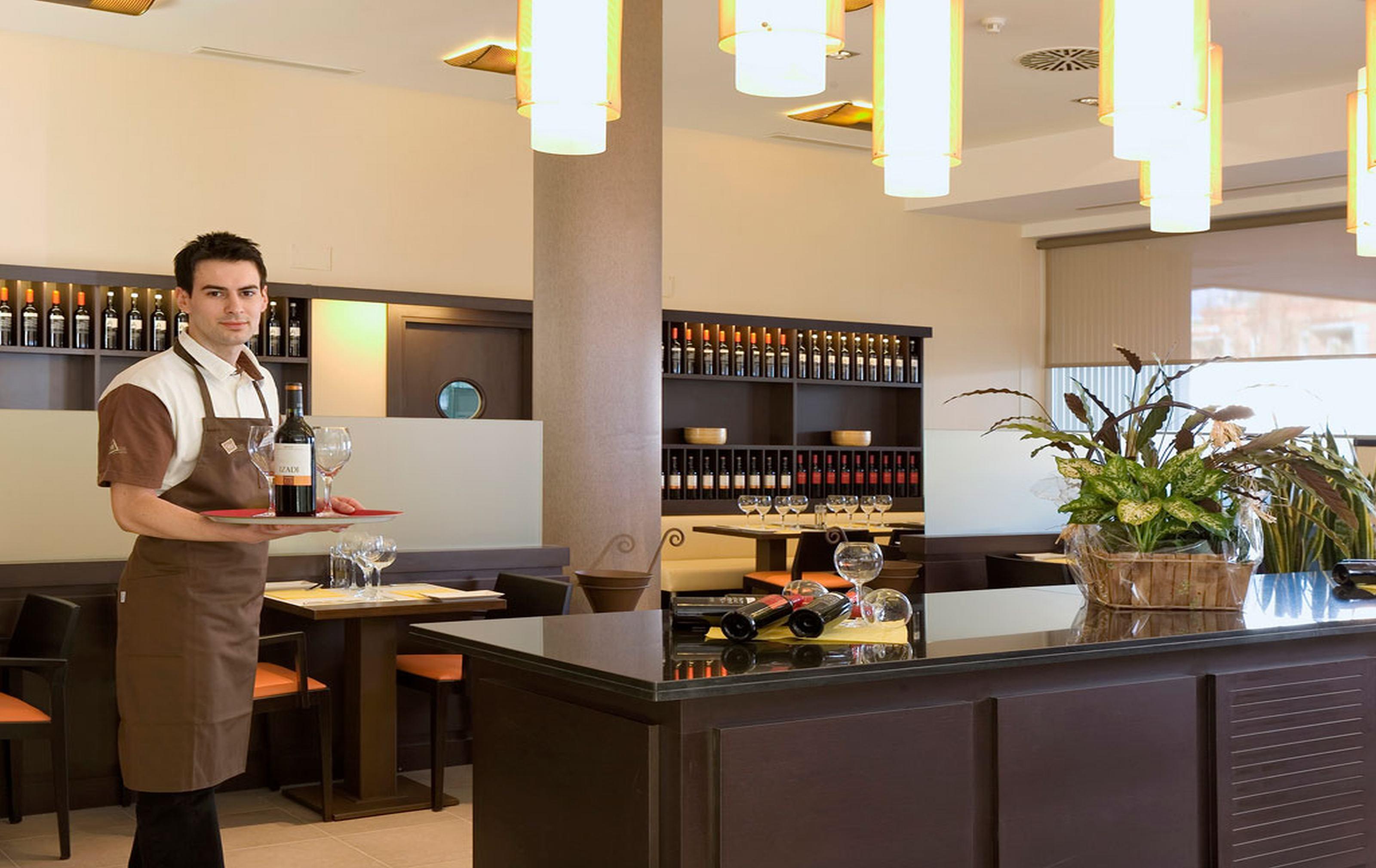 Hotel Ibis Aeropuerto Barajas 2*