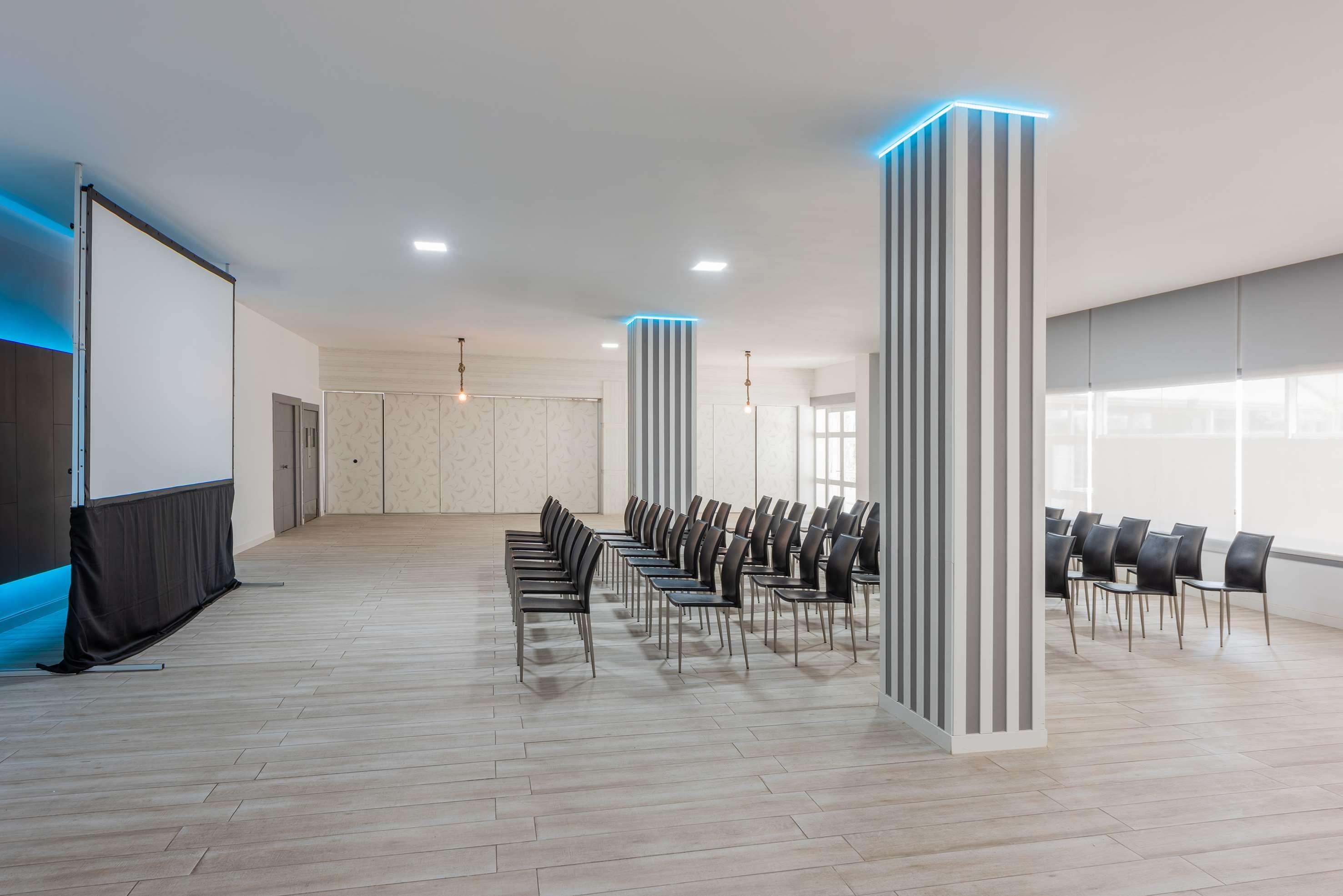 Hotel Chamartin, Affiliated By Melia Madrid