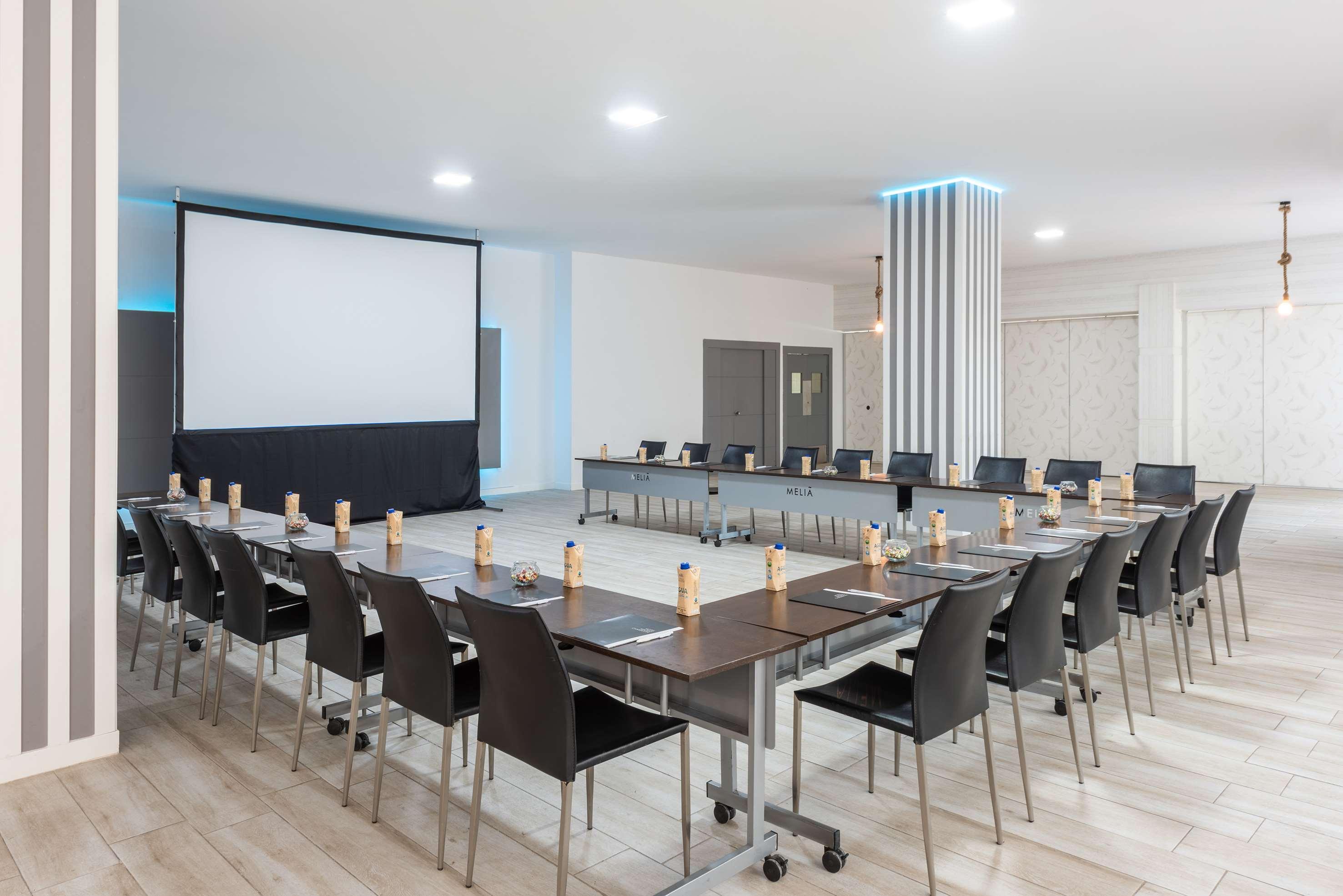 Chamartin, Affiliated By Melia 3* Madrid