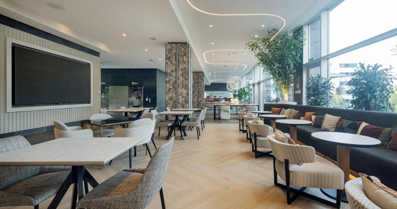 Ilunion Atrium Hotel
