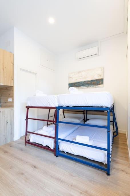 Apartment Coqueto En La Calle Caribe. A/c Wifi Madrid