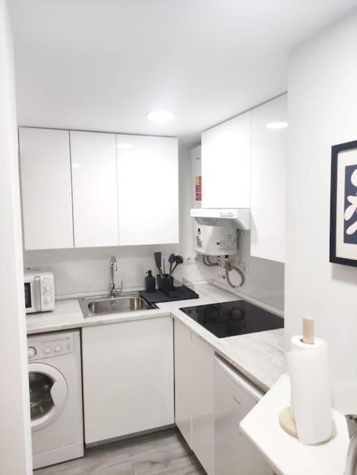 Lejlighed Acogedor Familiar En Area Residencial Madrid