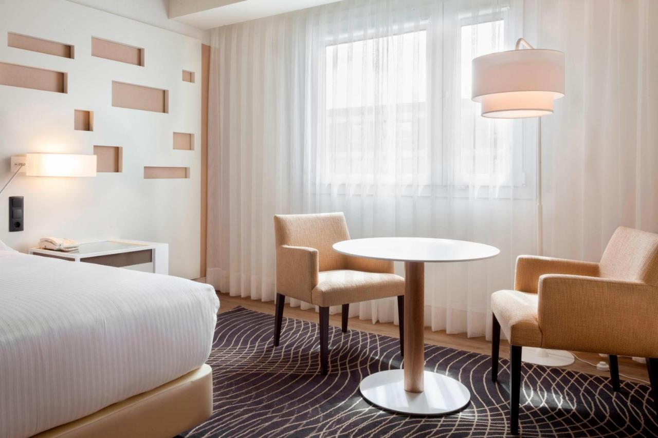 Hotel Marriott Auditorium & Conference Center