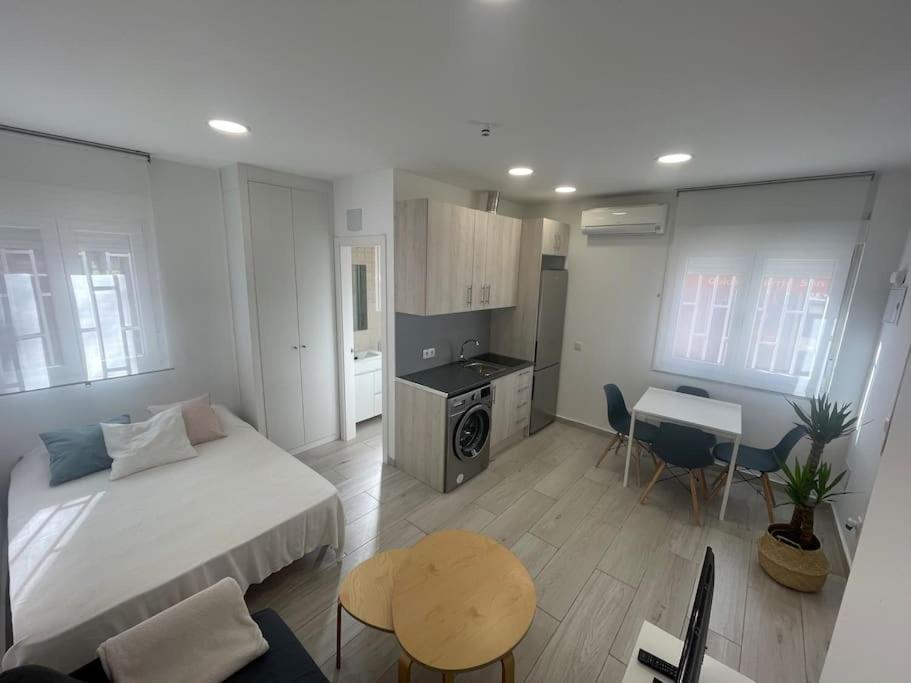 Apartment With Parking Space-afric *