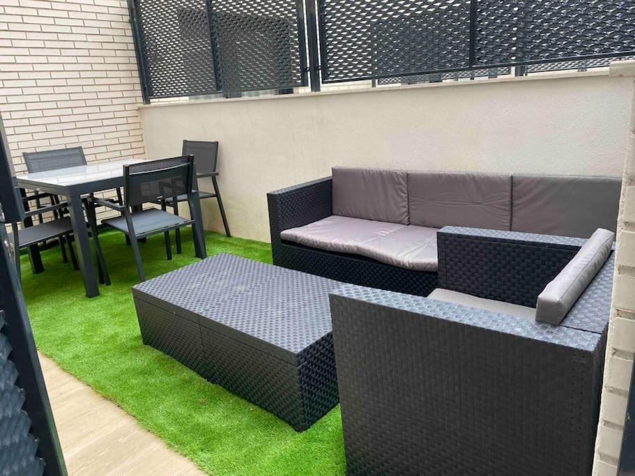 Moderno Loft En Barajas Apartamento
