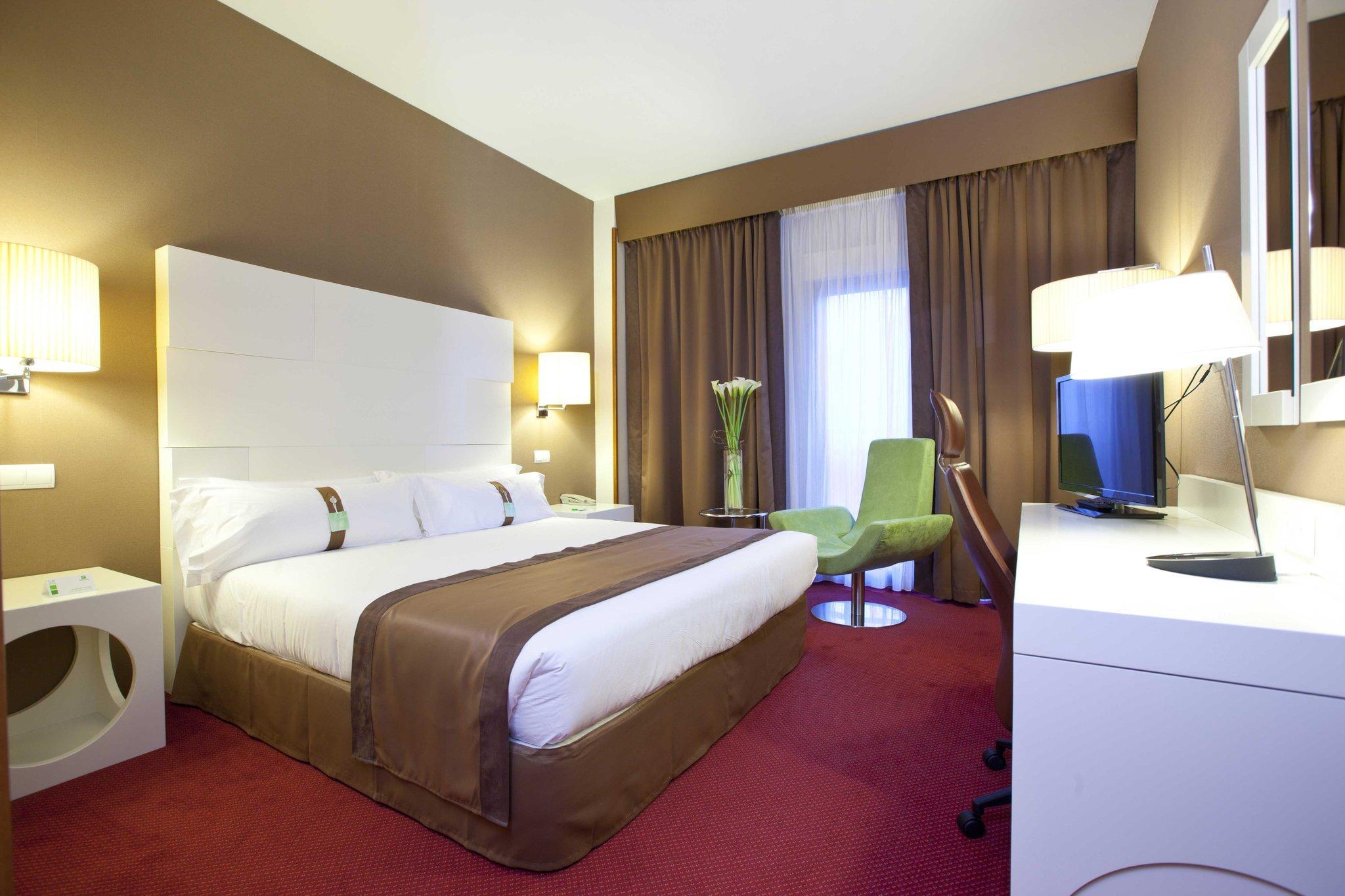 Hotel Elba Alcala 4*