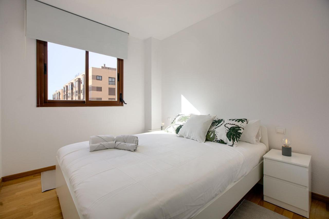 Charming Airport Apartamento