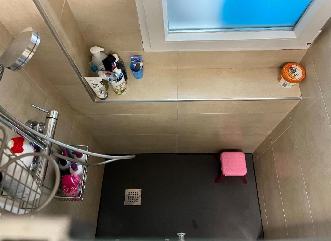 Con Bano Compartido Homestay Madrid