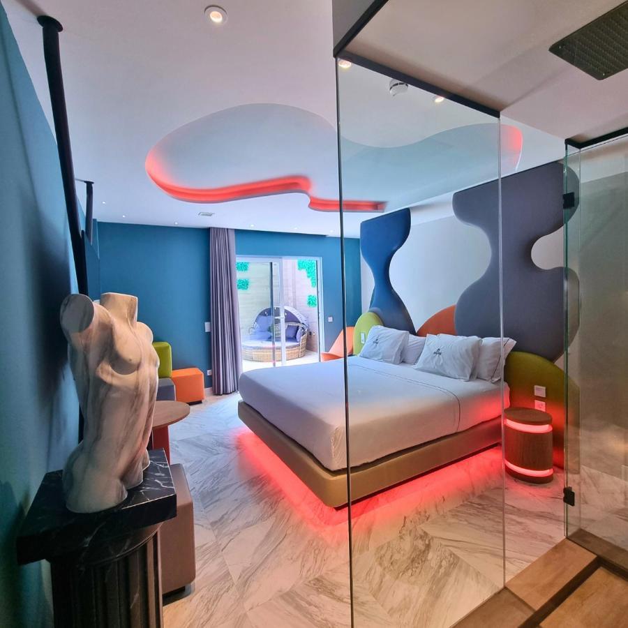 Avenue - Lovely Love hotel