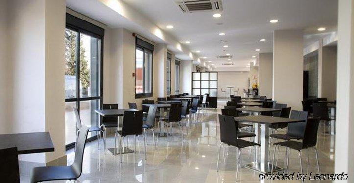 Compostela Aparthotel Madrid