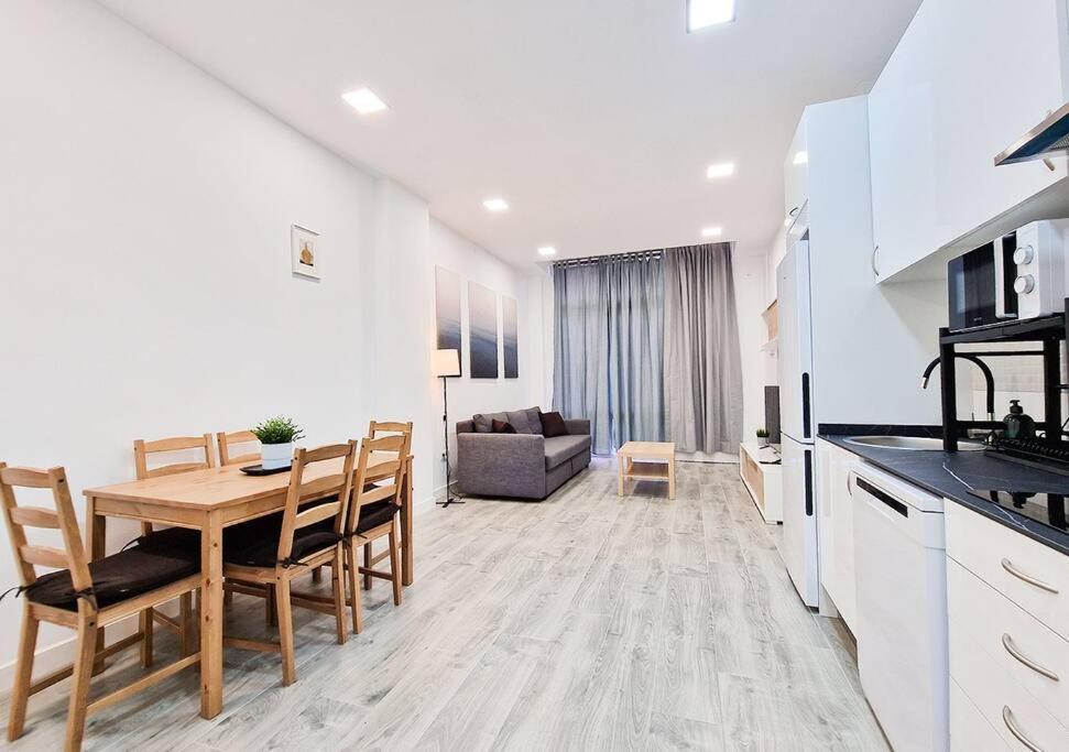 Altimiras 'las Ventas' Apartamento Madrid