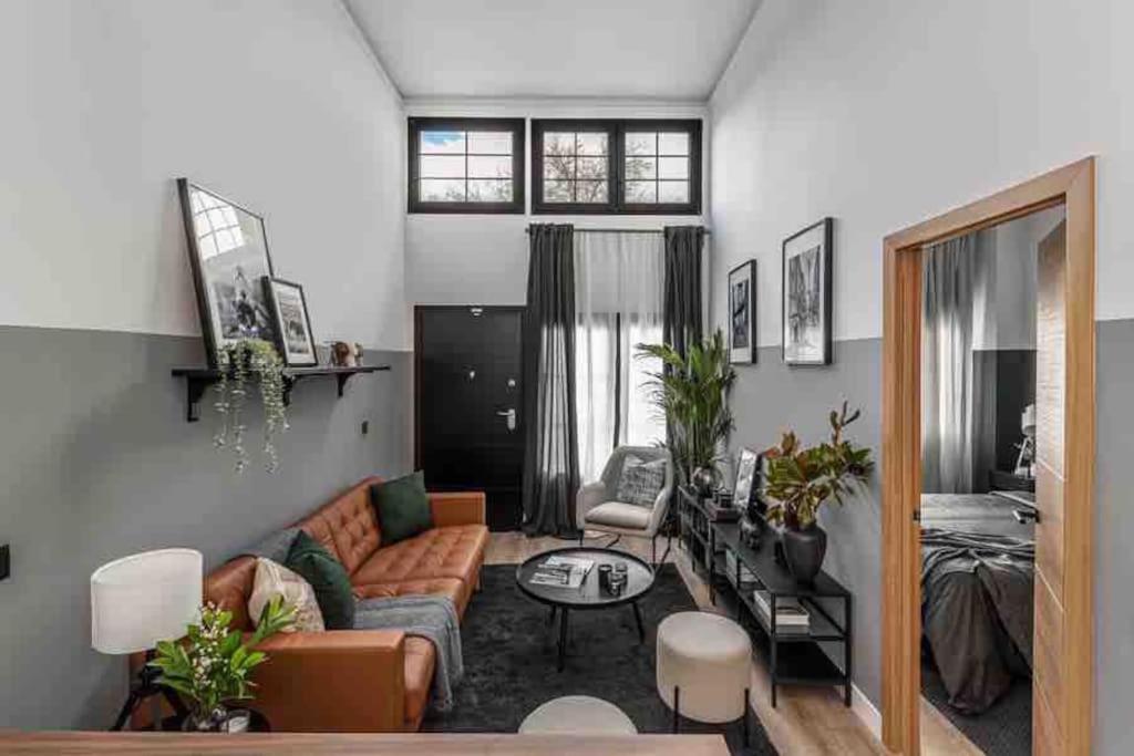 Bed & Breakfast Precioso Estudio Compartido A 10 Minutos Del Aeropuerto Madrid