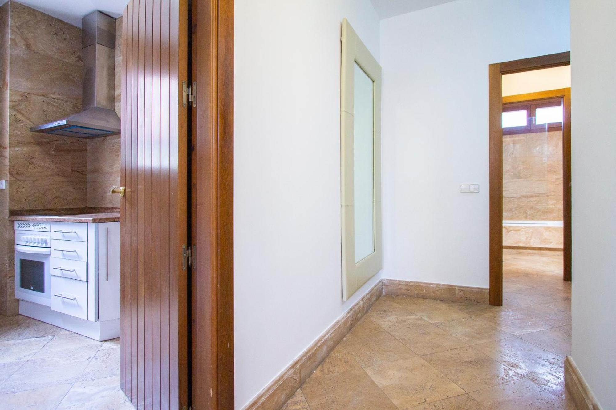 Villablino Arturo Soria Apartment