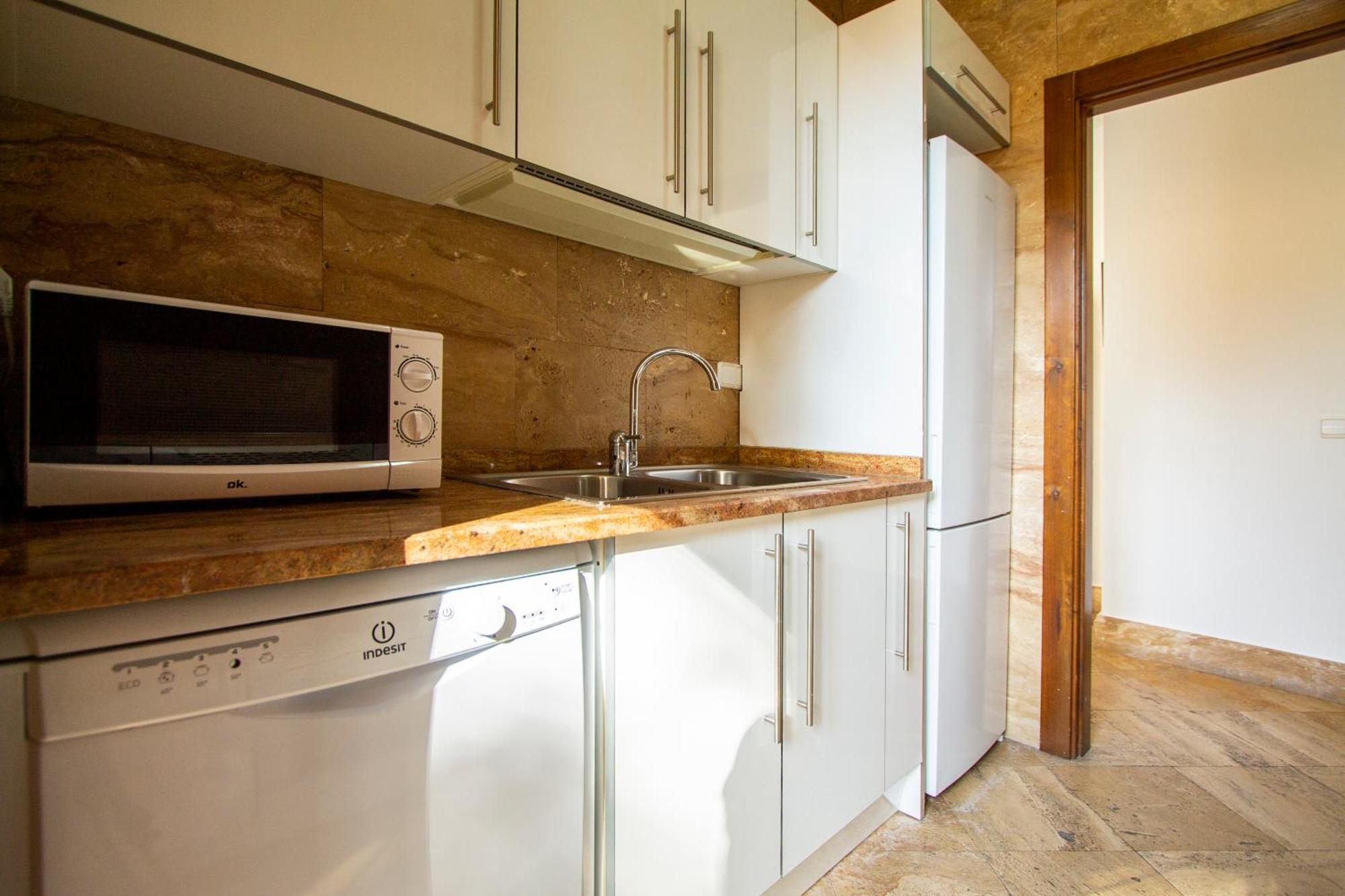 Villablino Arturo Soria Apartment