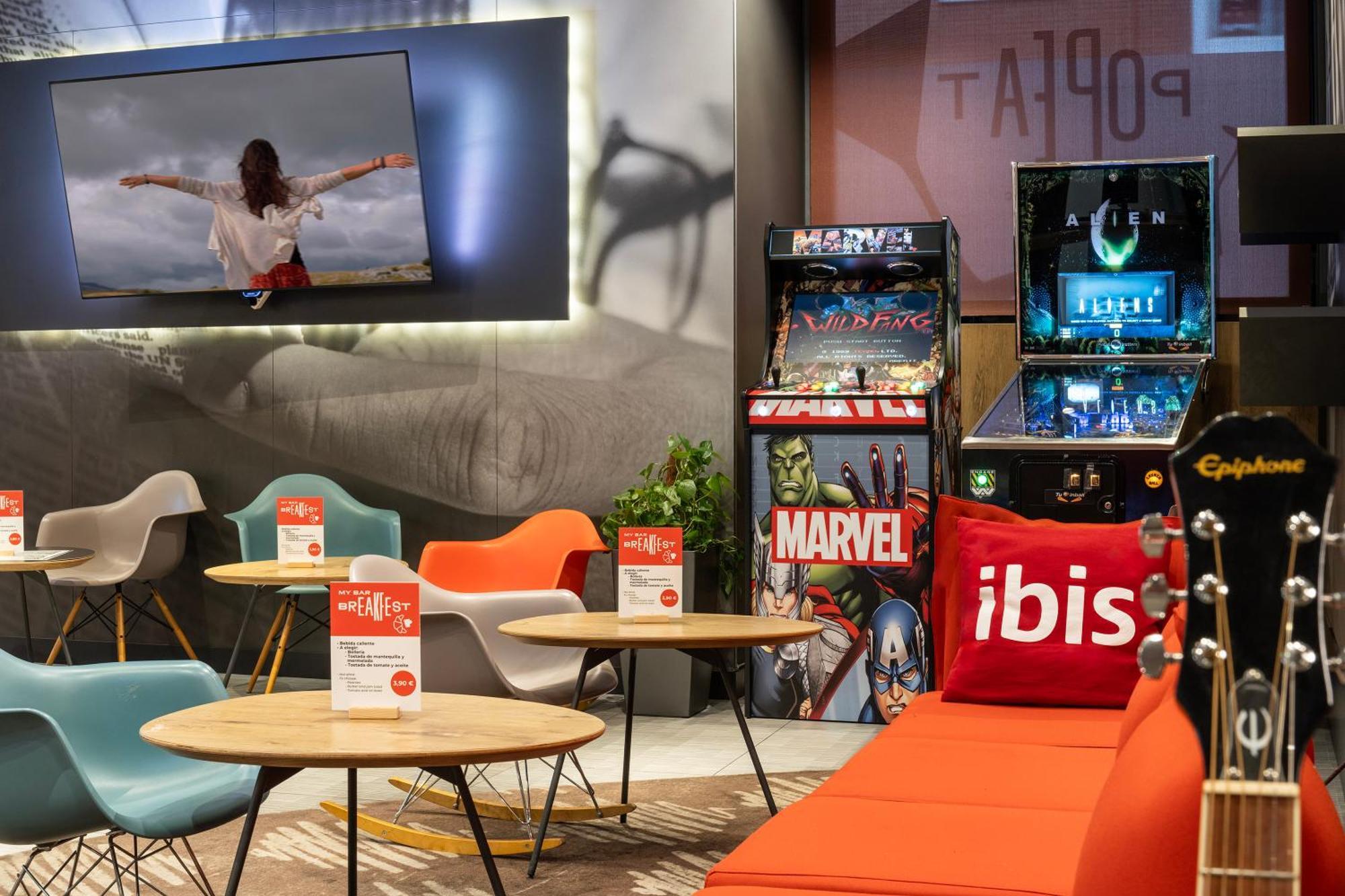 Ibis Aeropuerto Barajas Hotel 2*