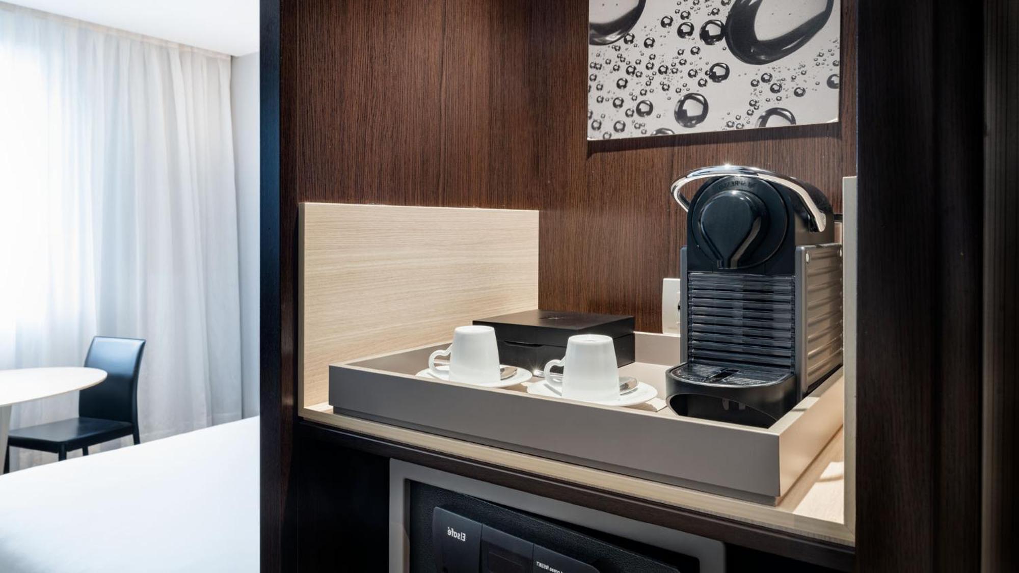 Hotel Ac Feria By Marriott Madrid