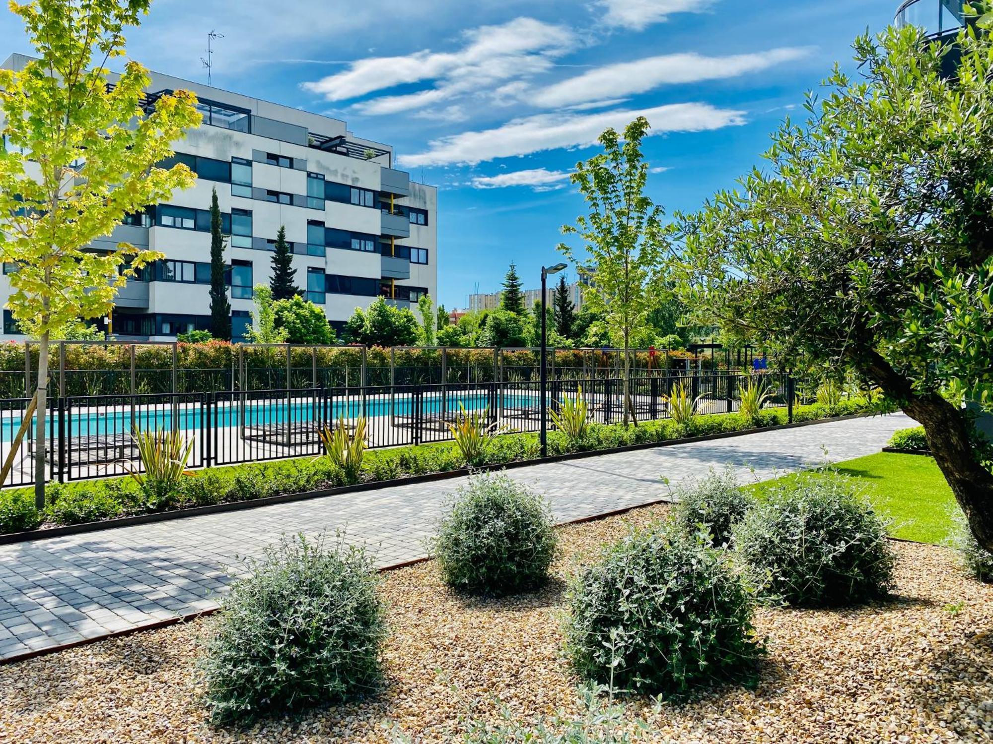 Apartamento Charming Australis Tower - Alquiler Temporal - No Turistico *