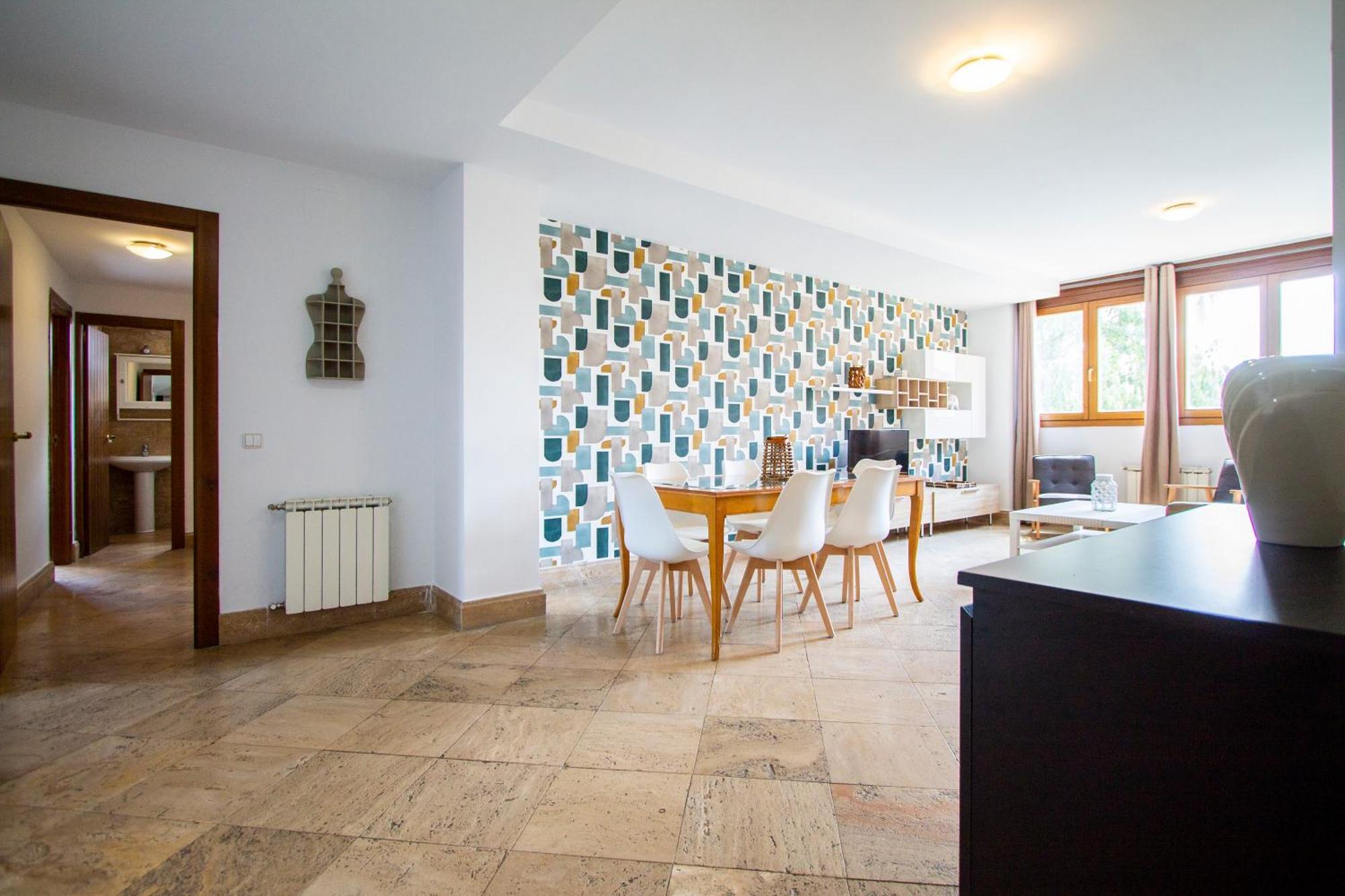 Villablino Arturo Soria Apartment *