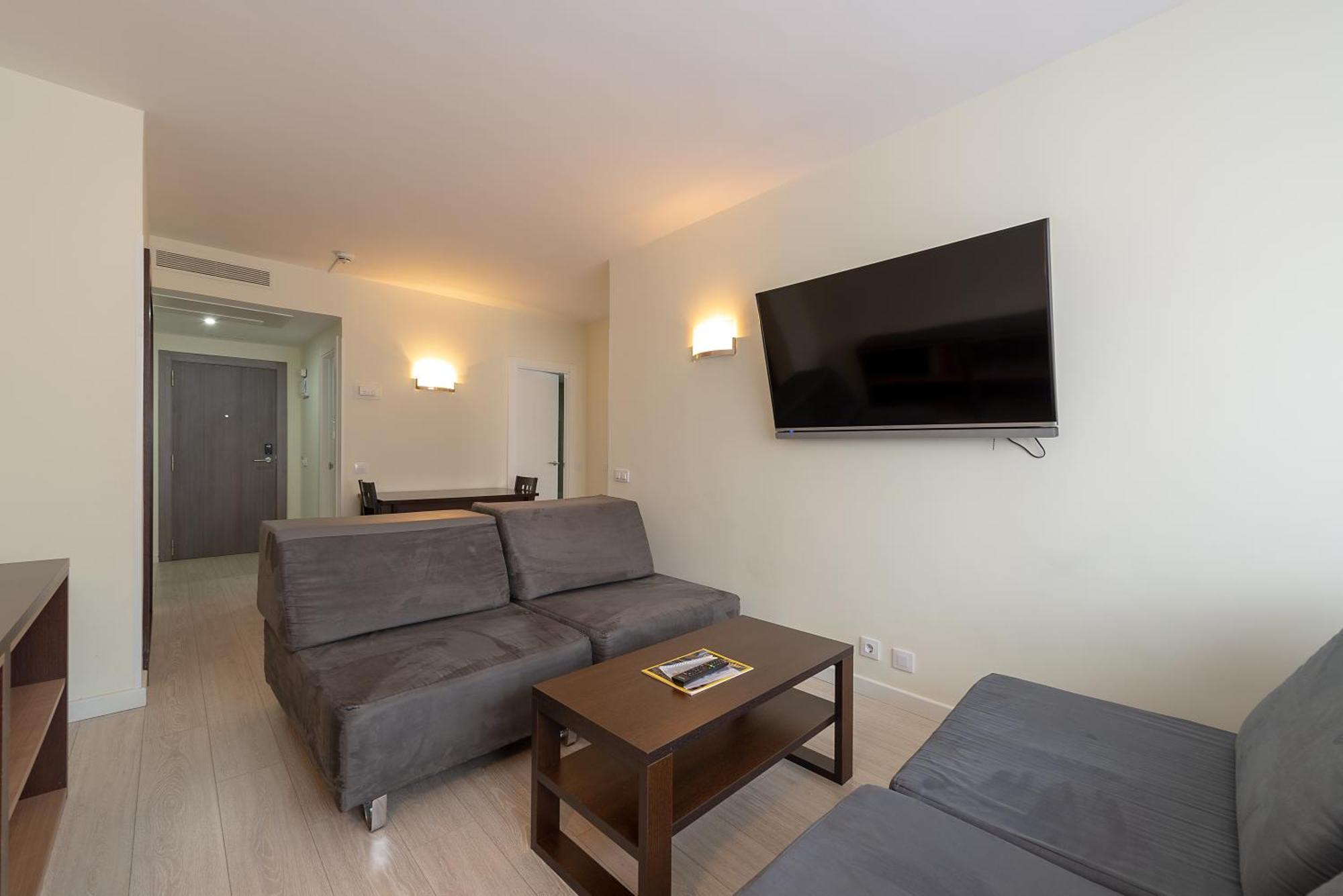 Aparthotel Recoletos 3*