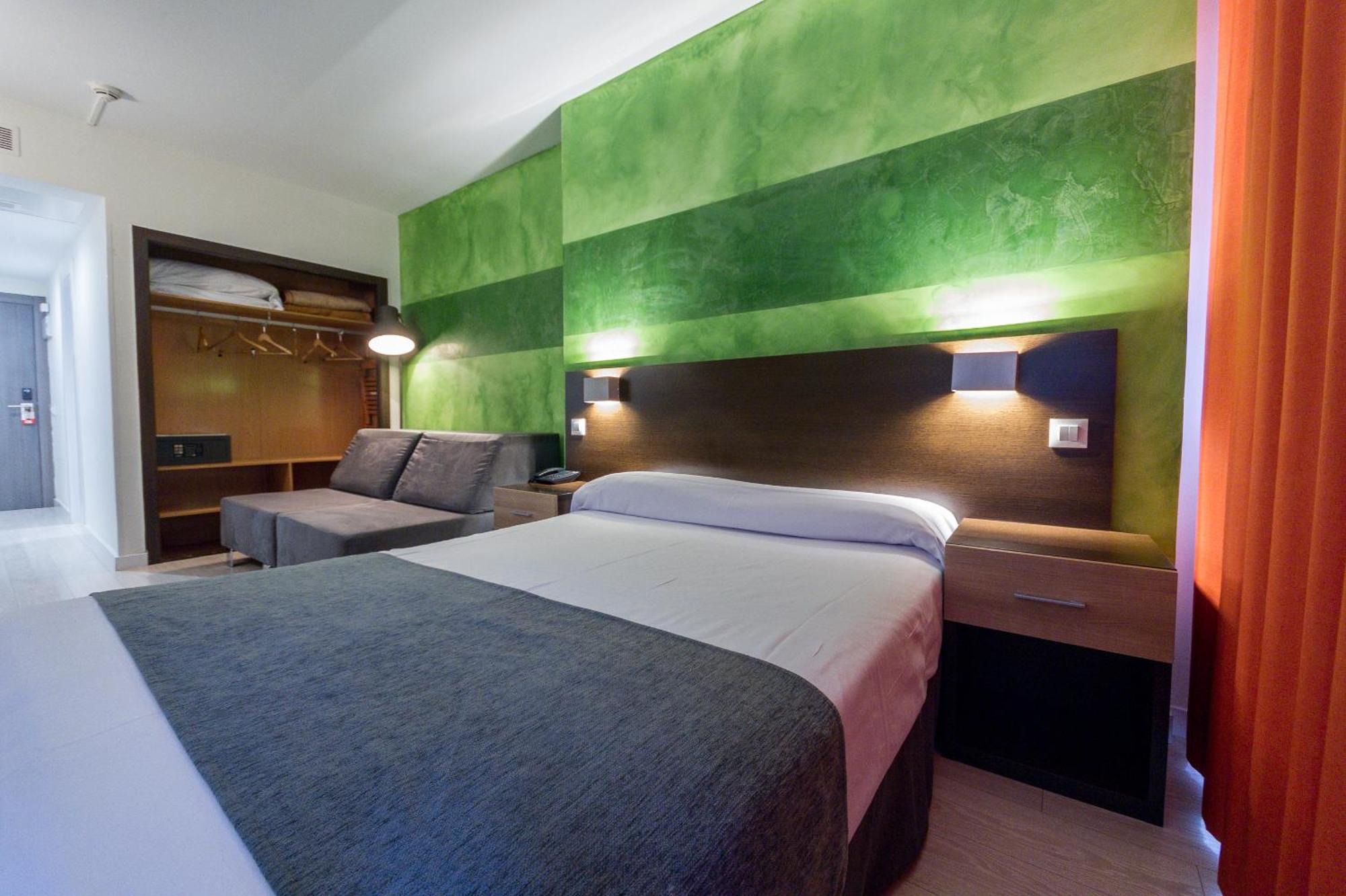 Recoletos Aparthotel Madrid