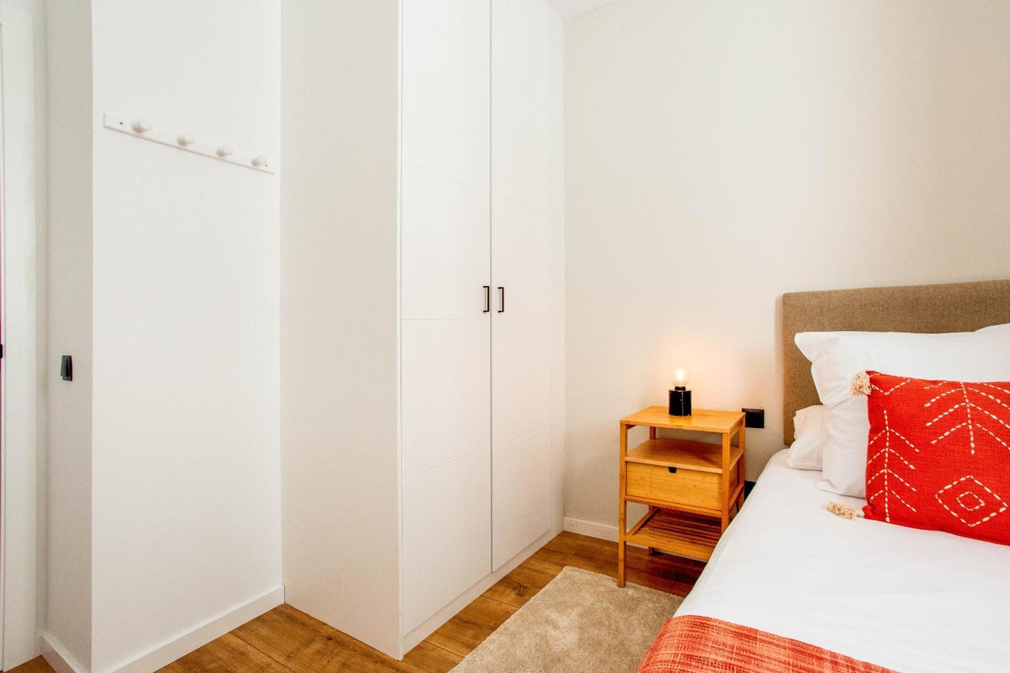 Luces En Apartment Madrid
