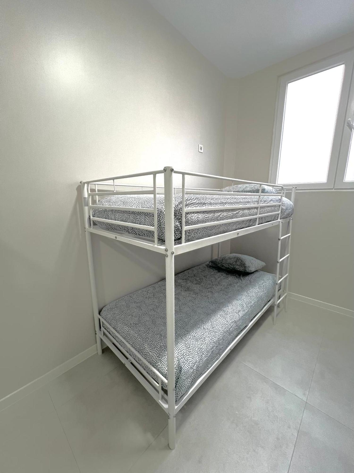 Oasis Hostel