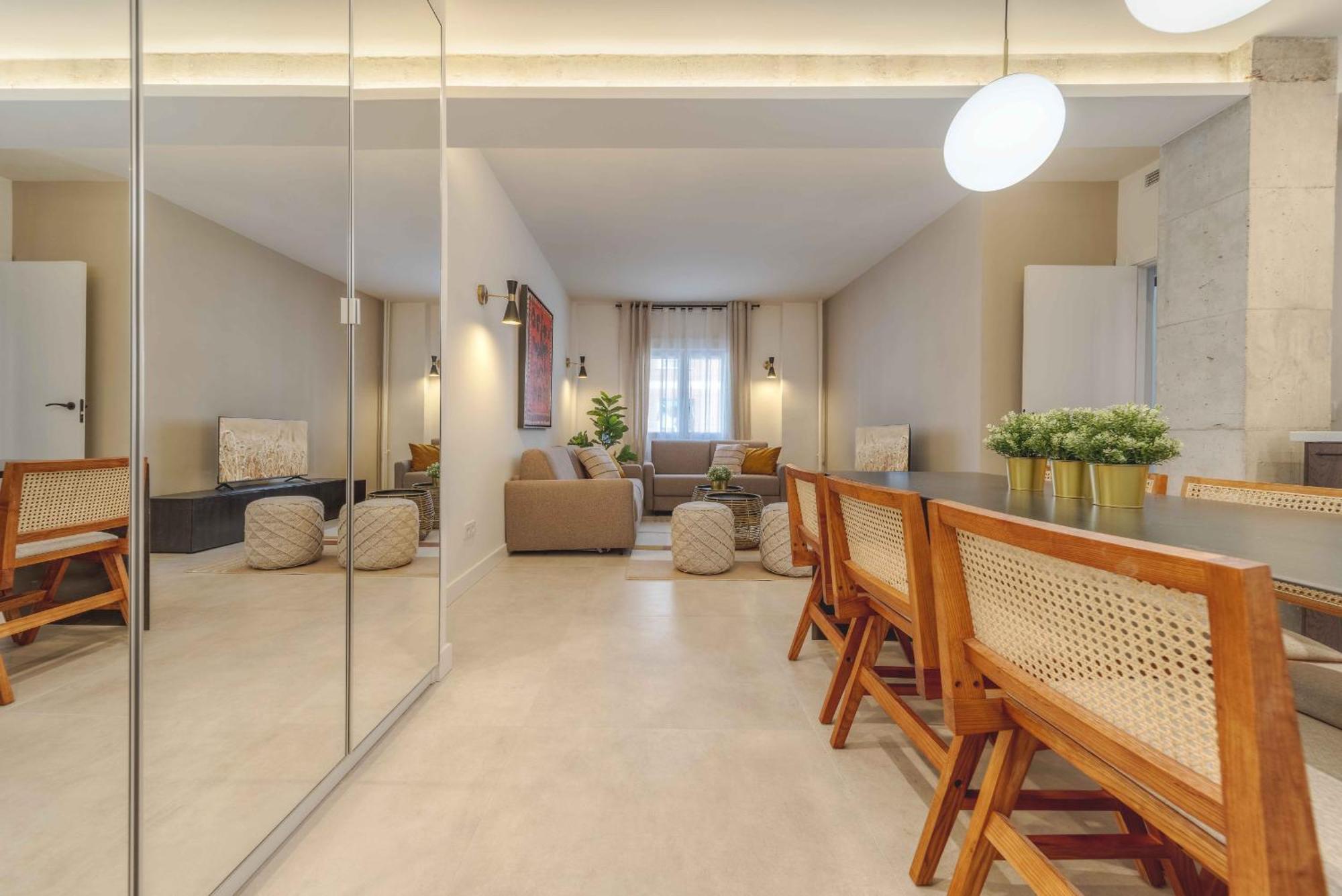 Apartment Puerta De America Vii En Madrid