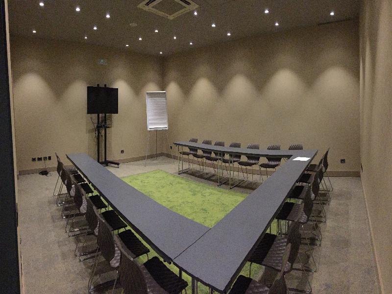 Aravaca Village Hotel Madrid