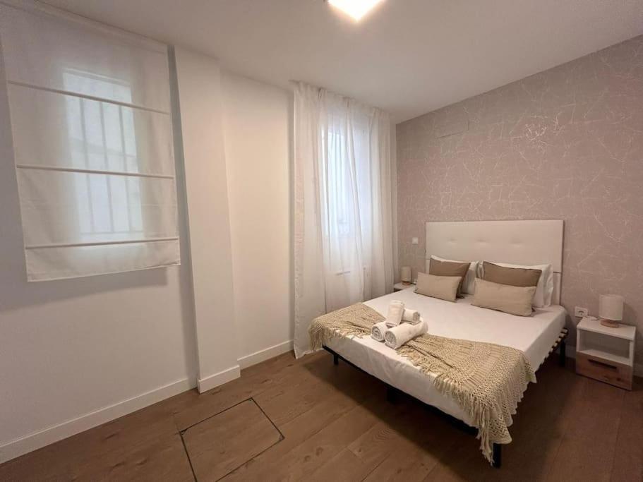 Beautiful Flat In Urq2 Apartment Madrid