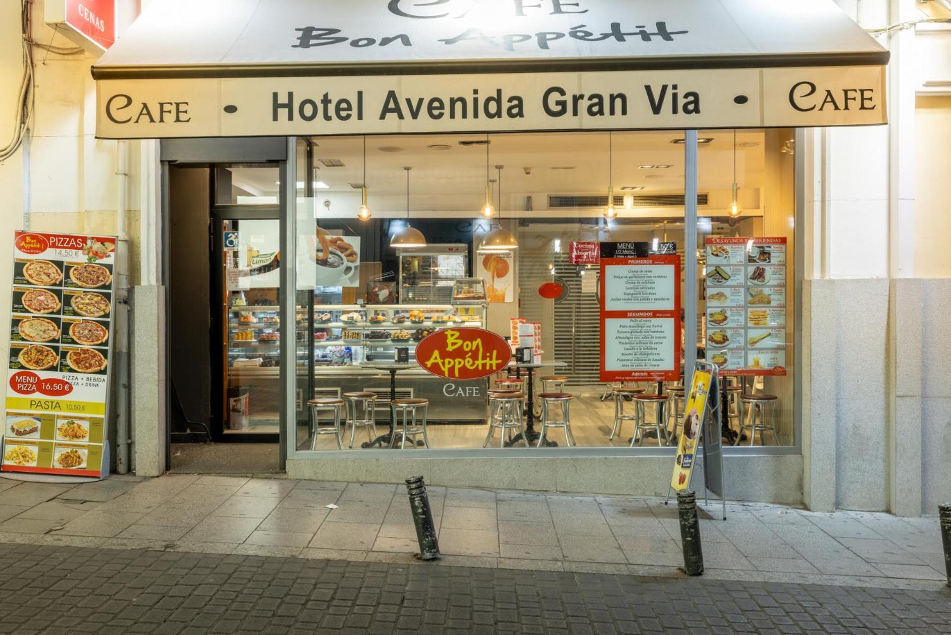 Avenida Gran Via Madri