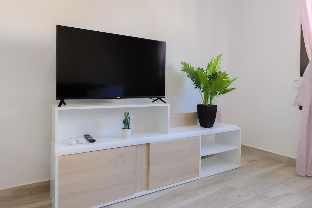Apartment For Acogedor Temporal De Un En Chamartin Mma323b *