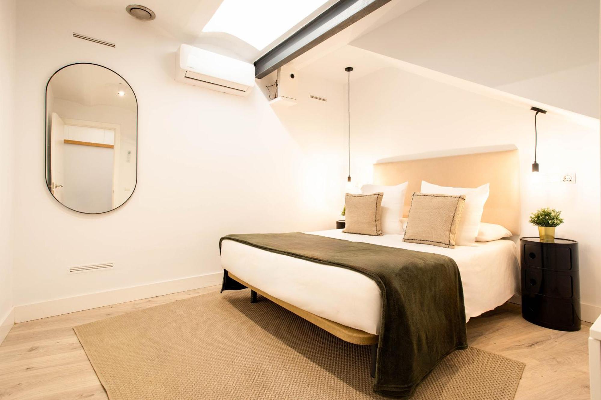 Silvela Duplex En Apartment Madrid