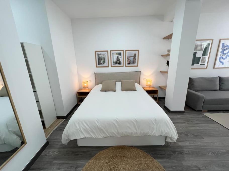 Modern Close To Salamanca District & Bullring Apartment