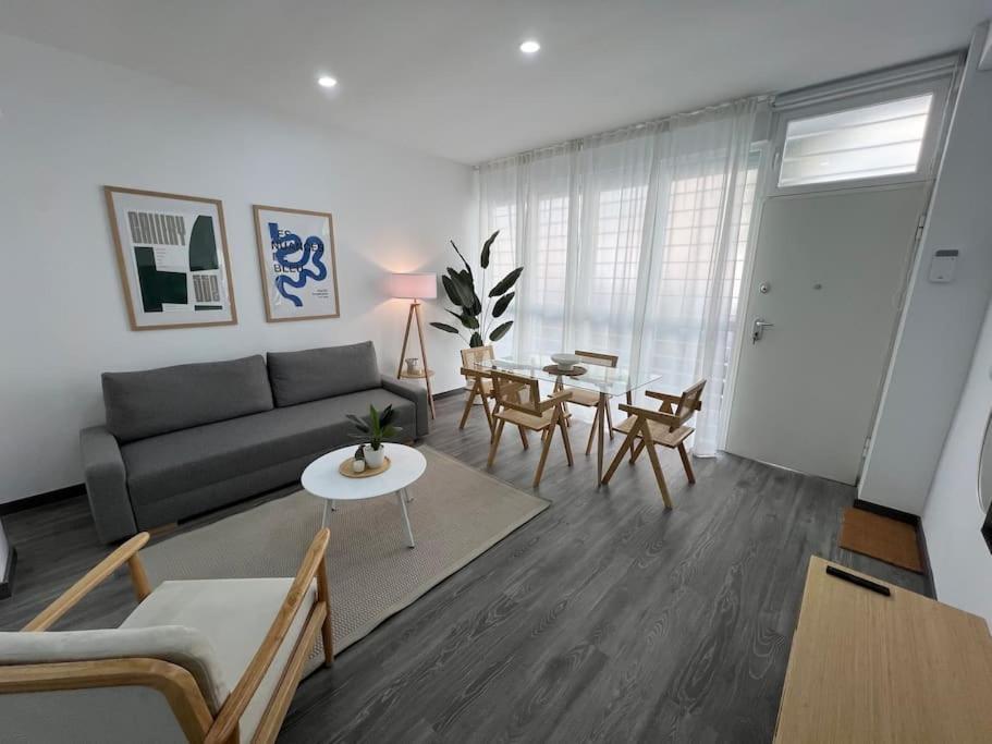 Modern Close To Salamanca District & Bullring Apartment