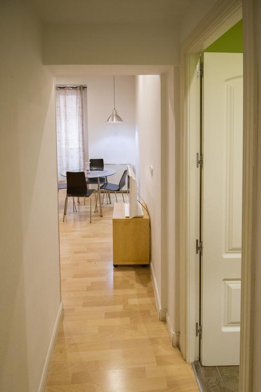 Foster Sol Apartment Madrid