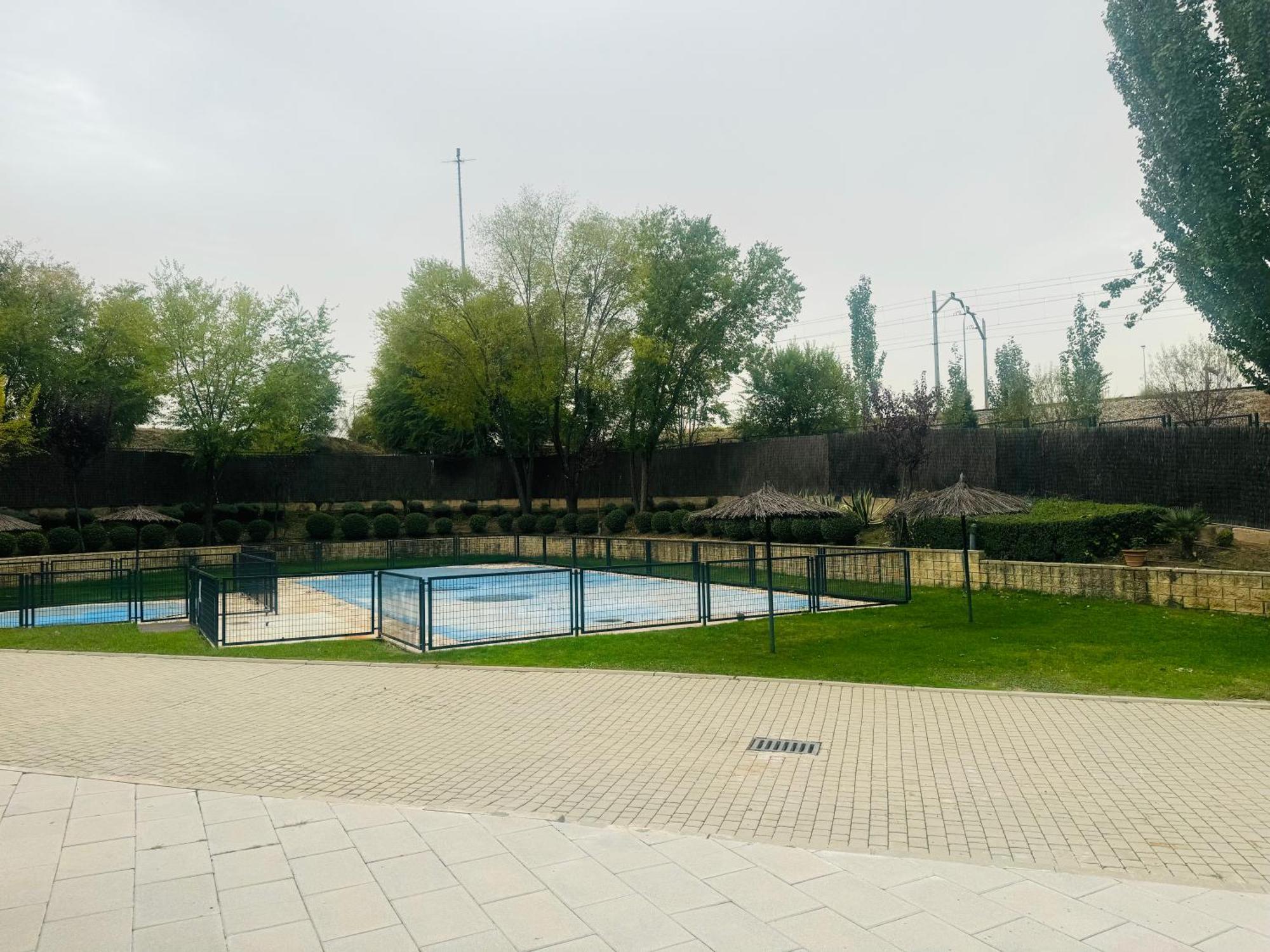 Aeropuerto Juan Apartment Madrid