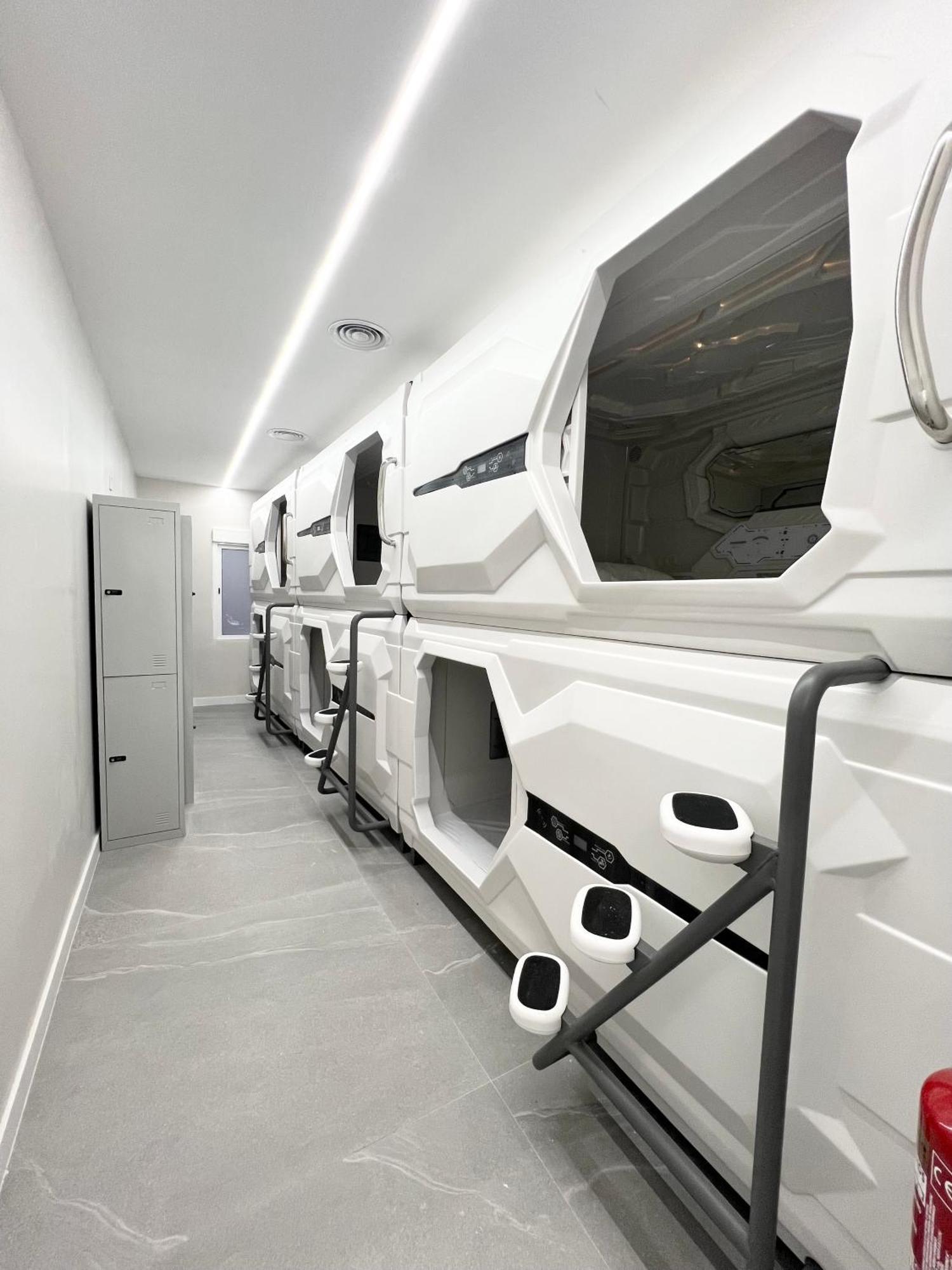 Space Capsule Hostel