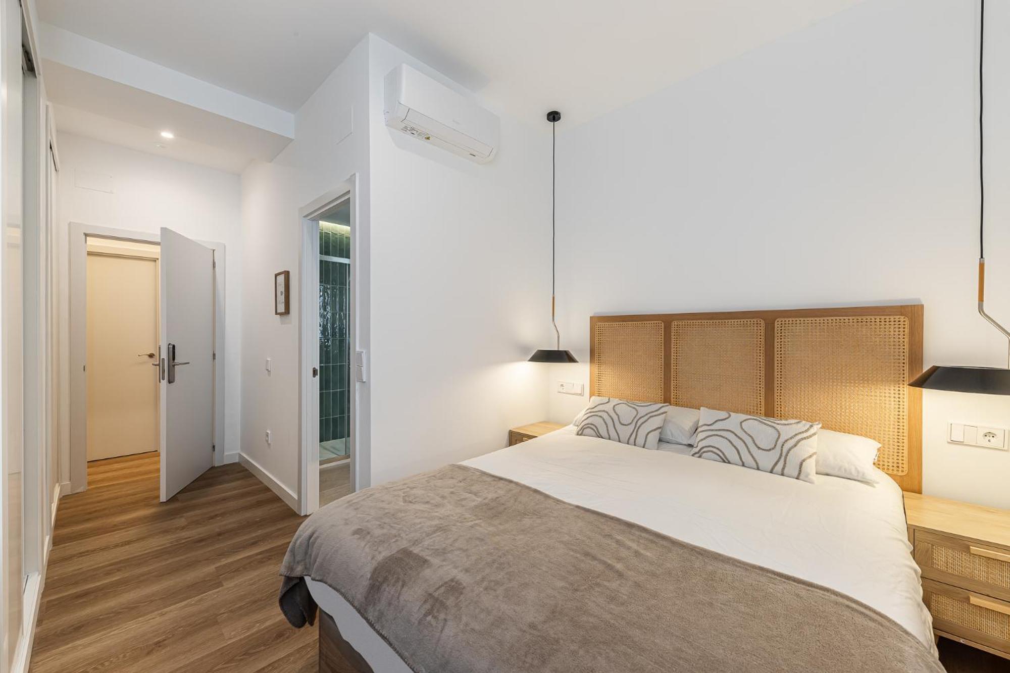 Queens Bernabeu - Alquiler Corta Duracion Guest house *
