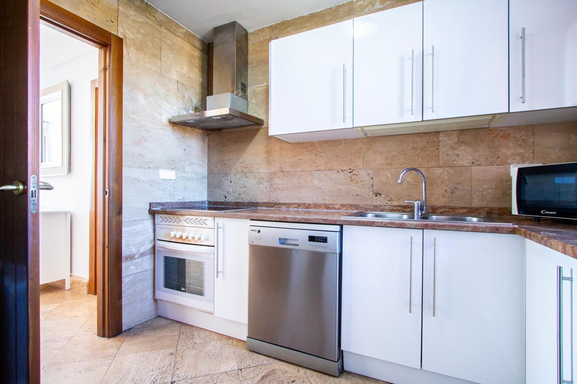 Villablino Arturo Soria Apartment