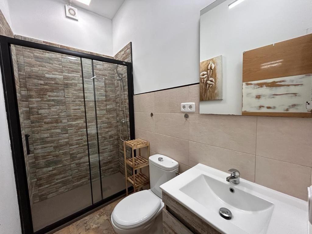 Apartment And Quiet Flat In