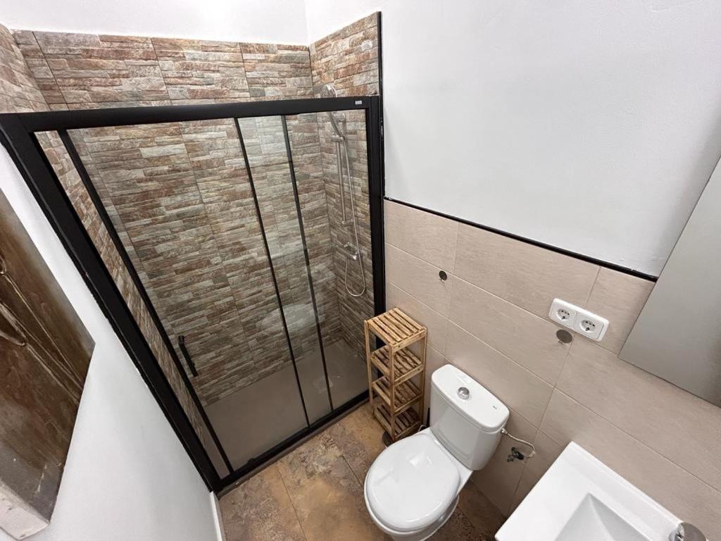 And Quiet Flat In Apartment *
