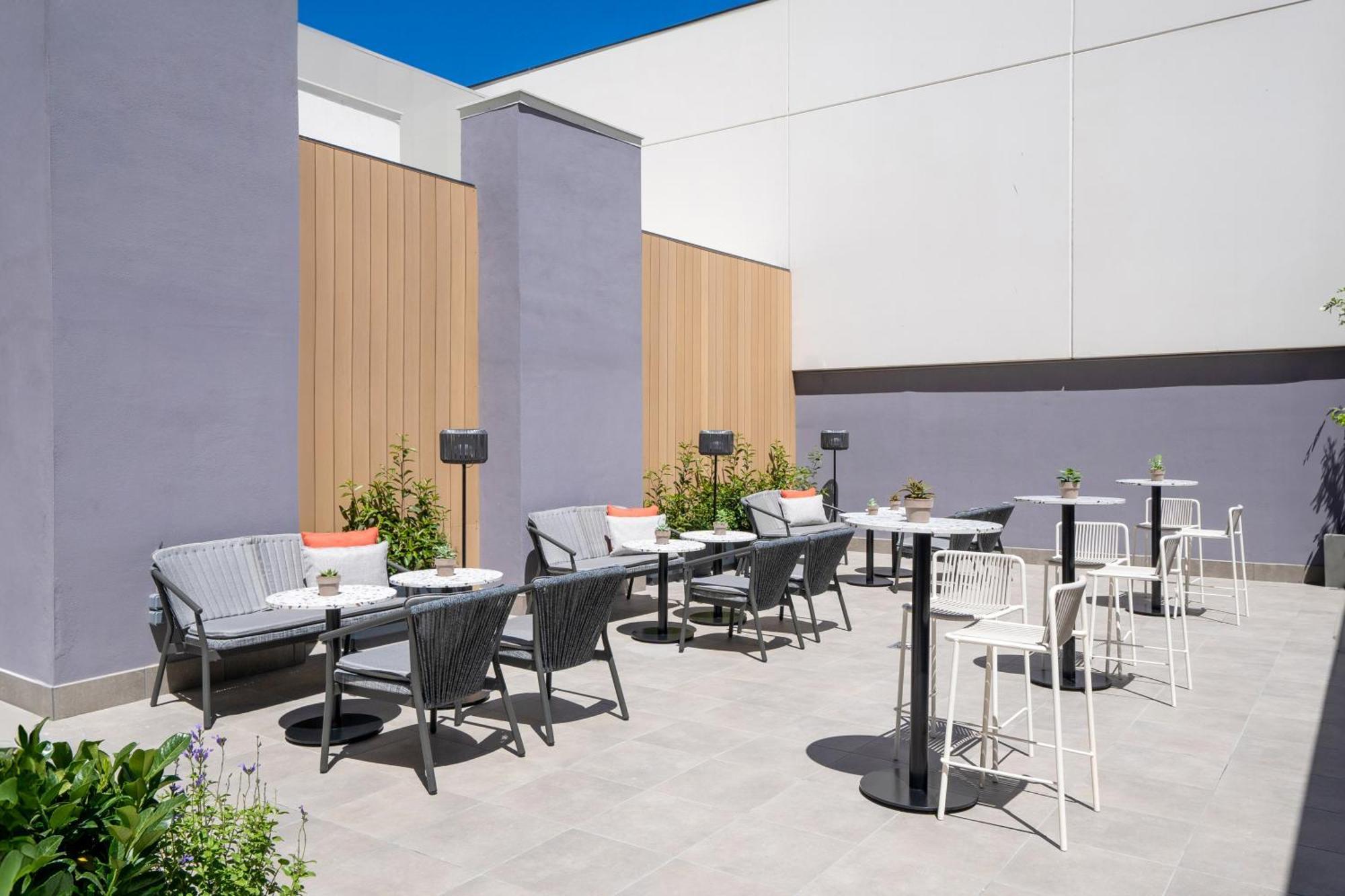 Hotel Innside By Melia Valdebebas Madrid