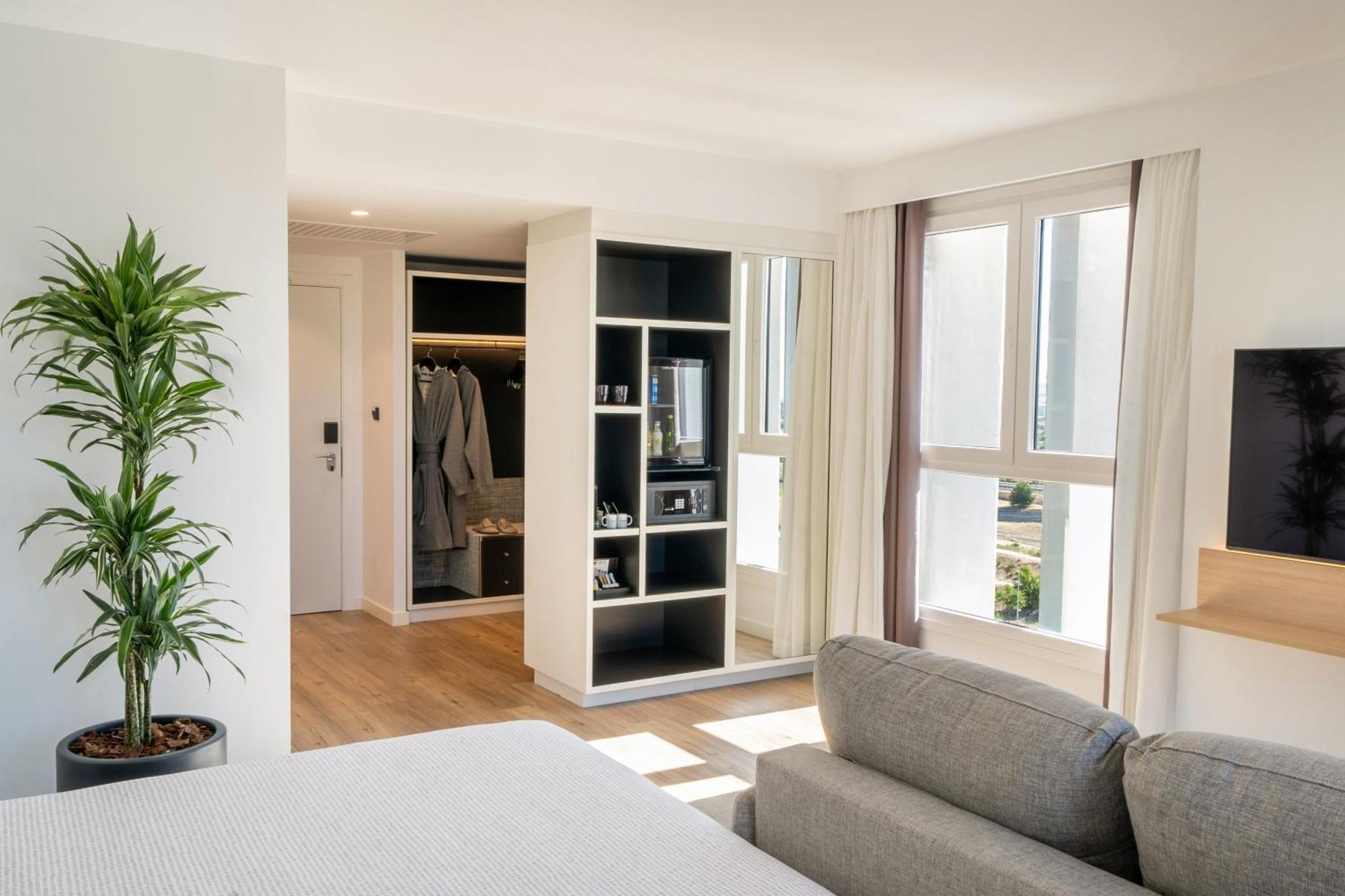 Innside By Melia Valdebebas Hotel 4*