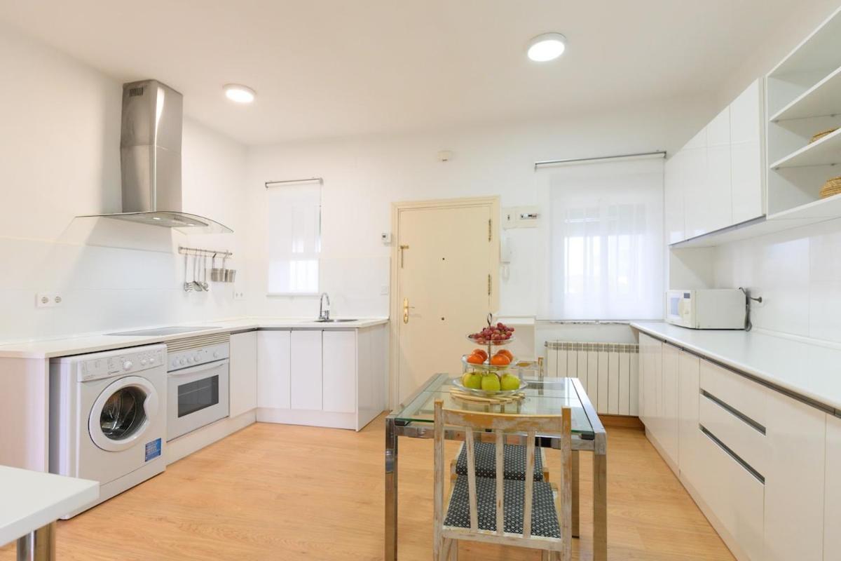 Apartment Temporal Charmartin 4 Torres 2 Cas292
