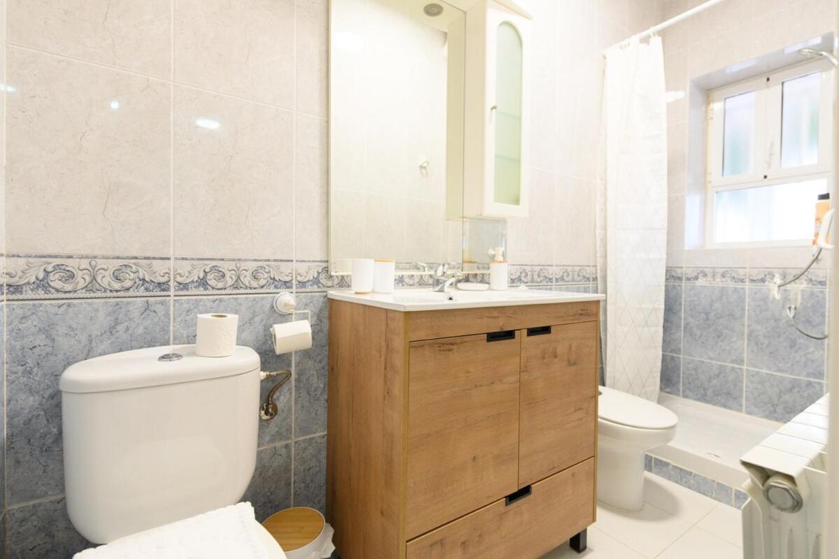 Apartment Temporal Charmartin 4 Torres 2 Cas292 *
