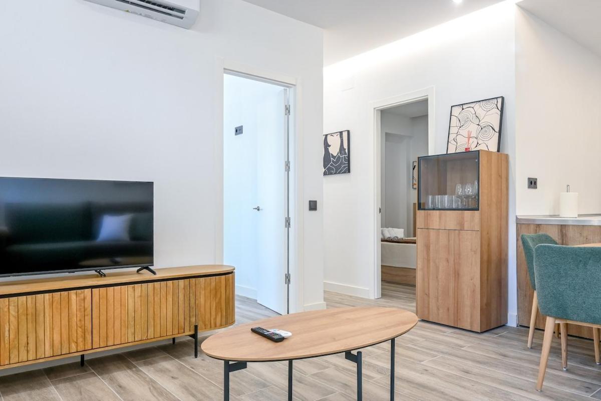Apartment For Rentalas Temporary Two Bedroom Boy5b Madrid
